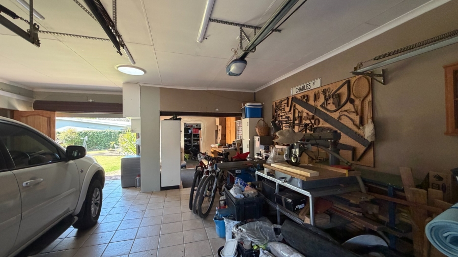 4 Bedroom Property for Sale in Oewersig North West